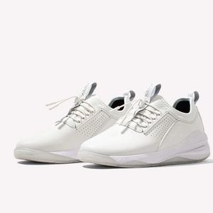 Clove Women’s Classic Brilliant White Sneakers